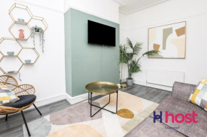 Host Liverpool - Family Hub,Pet-friendly by centre